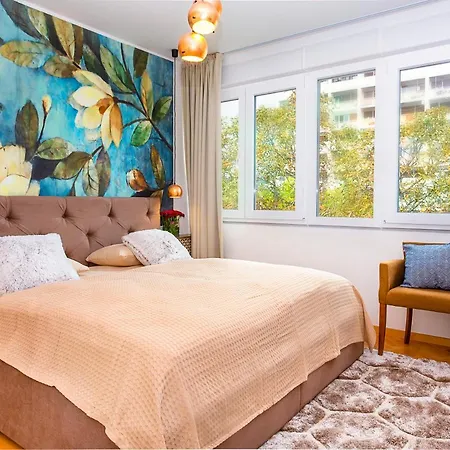 Deluxe Center Blue Apartamento *