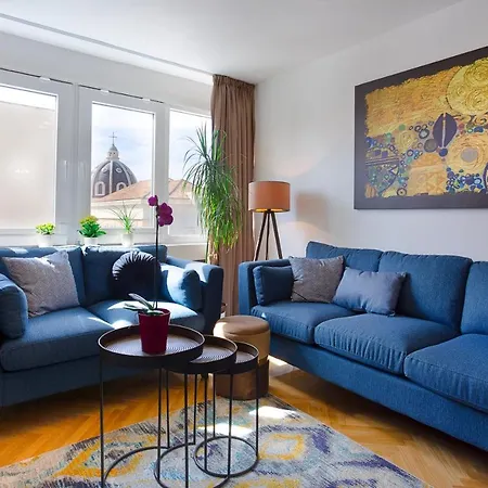 Deluxe Center Blue Apartament Split